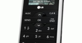 LG enV2, which might soon become LG KEYBO