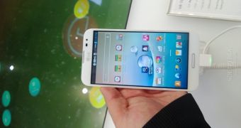 LG to Update Optimus G Pro with Smart Video and Dual Camera Features