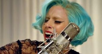 Lady Gaga accuses singers who lip-sync of cheating paying audiences