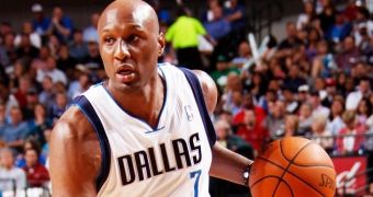 Lamar Odom’s basketball career hits a new low as he’s dropped by the New York Knicks