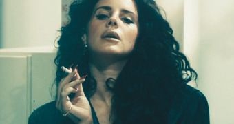 Lana del Rey Releases Cinematic, 10-Minute Video for “Ride”