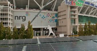 Largest Solar Installation at an NFL Stadium Unveiled by the Redskins