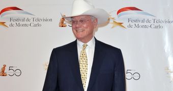 Larry Hagman, “Dallas” Star, Dies of Cancer
