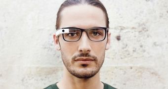 Google Glass could get banned on Illinois roads