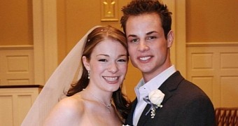 LeAnn Rimes and Dean Sheremet met in 2001, married in 2002 and split in 2009, when she cheated on him with Eddie Cibrian