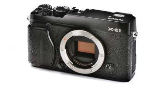 Fujifilm X-E1 Mirrorless Camera