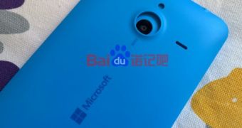 Leaked Photos Reveal the Back Cover of Microsoft Lumia 1330