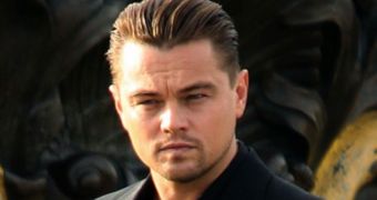 Leonardo DiCaprio helps raise money for green causes