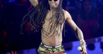 Lil Wayne Hospitalized Again for Seizures