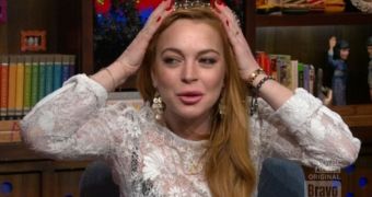 Lindsay Lohan toys with a crown during Bravo interview, says she’s ready for an Oscar