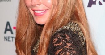 Lindsay Lohan ridiculed online over Hurricane Sandy tweet