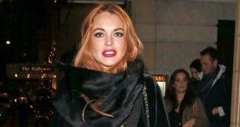 Lindsay Lohan will try to save her career by moving to London