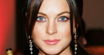 Lindsay Lohan to Launch Perfume