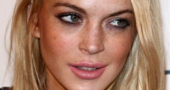An inappropriate lifestyle has added at least ten years to Lindsay Lohan’s face, plastic surgeon says