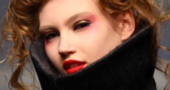 London Fashion Week Brings Pink Eyeshadow Back