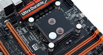 Low-Cost but High-End Water Block Released by EK for Intel and AMD CPUs