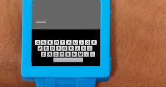 QWERTY On-Screen Keyboard for Watches Zooms In on Key Segments