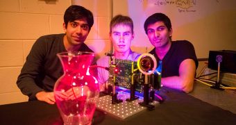 MIT nano-camera can handle glass