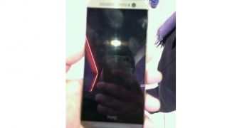 Leaked HTC M8 photo