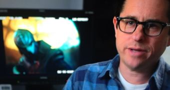 Director J.J. Abrams in MTV spot – behind him is what could be the first image of “Star Trek 2”