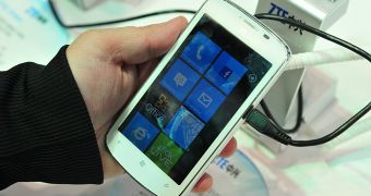 MWC 2012: ZTE’s Windows Phones, Tania and Orbit