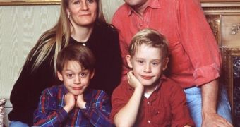 Macaulay Culkin’s estranged father Kit has suffered massive stroke, is in critical condition in hospital
