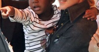Madonna Adoption of Malawian Girl Greenlit