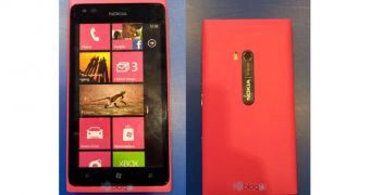 Magenta Lumia 900