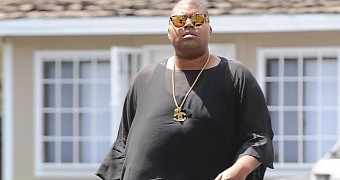 EJ Johnson before getting surgery to lose weight
