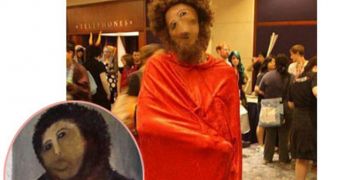 Man Creates Fresco Jesus Halloween Costume