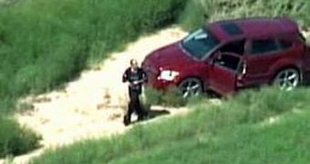A man shot himself following a car chase, during a live coverage by Fox News