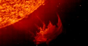 Large eruptive prominence emitted by the Sun