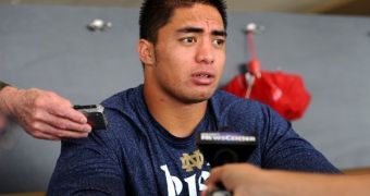 Manti Te'o Girlfriend Doesn't Exist, Story Is a Hoax