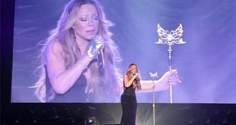 Mariah Carey’s Career Is Over, Twitter Proclaims As She Kicks Off Tour in Japan – Video