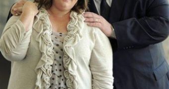 CBS sitcom “Mike & Molly” glorifies being overweight, says Marie Claire blogger in hateful post