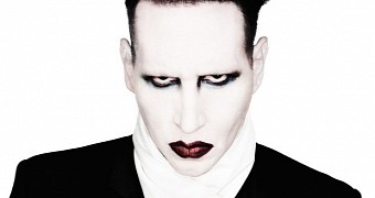Marilyn Manson Serves Up Hefty Dish of Nostalgia, Talks Courtney Love and Rose McGowan