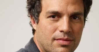 Mark Ruffalo wants the White House to declare war on climate change