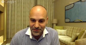 Mark Shuttleworth Asks Devs from Different Desktop Environments to Work Together