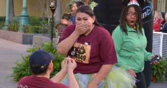 Woman is proposed to at Disney World