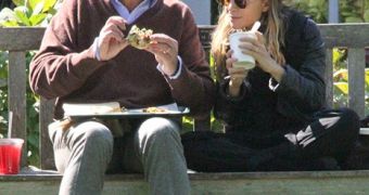 Mary-Kate Olsen Married Olivier Sarkozy in Secret, Steps Out with Wedding Band – Photo