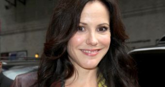 Mary-Louise Parker returns to Broadway in “The Snow Geese”