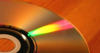 Materials Used to Make CDs Perfect for High-Capacity Memory Sticks
