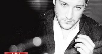 Matt Cardle is number 1 on UK Christmas singles chart with debut song “When We Collide”