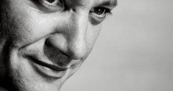 Jeremy Renner will be “terrific” in “The Bourne Legacy,” Matt Damon believes
