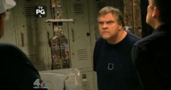 Meat Loaf lashes out at Gary Busey on Celebrity Apprentice