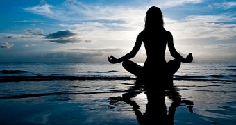 Meditation Keeps the Brain Young, Could Help Treat Alzheimer's