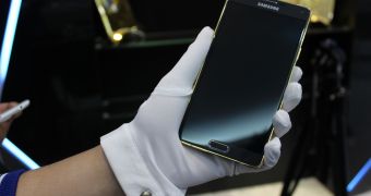 Samsung Galaxy Note 4 Gold Edition