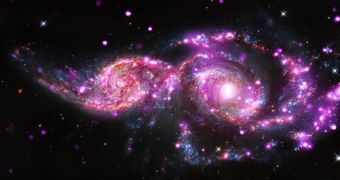Merging Spiral Galaxies Look Stunning in New NASA Space Image