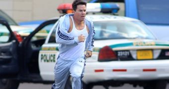 Mark Wahlberg on the set of Michael Bay’s “Pain and Gain”