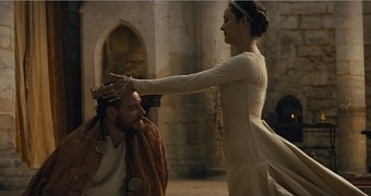 “All hail Macbeth!” Macbeth crowns himself king in first official trailer for big screen adaptation